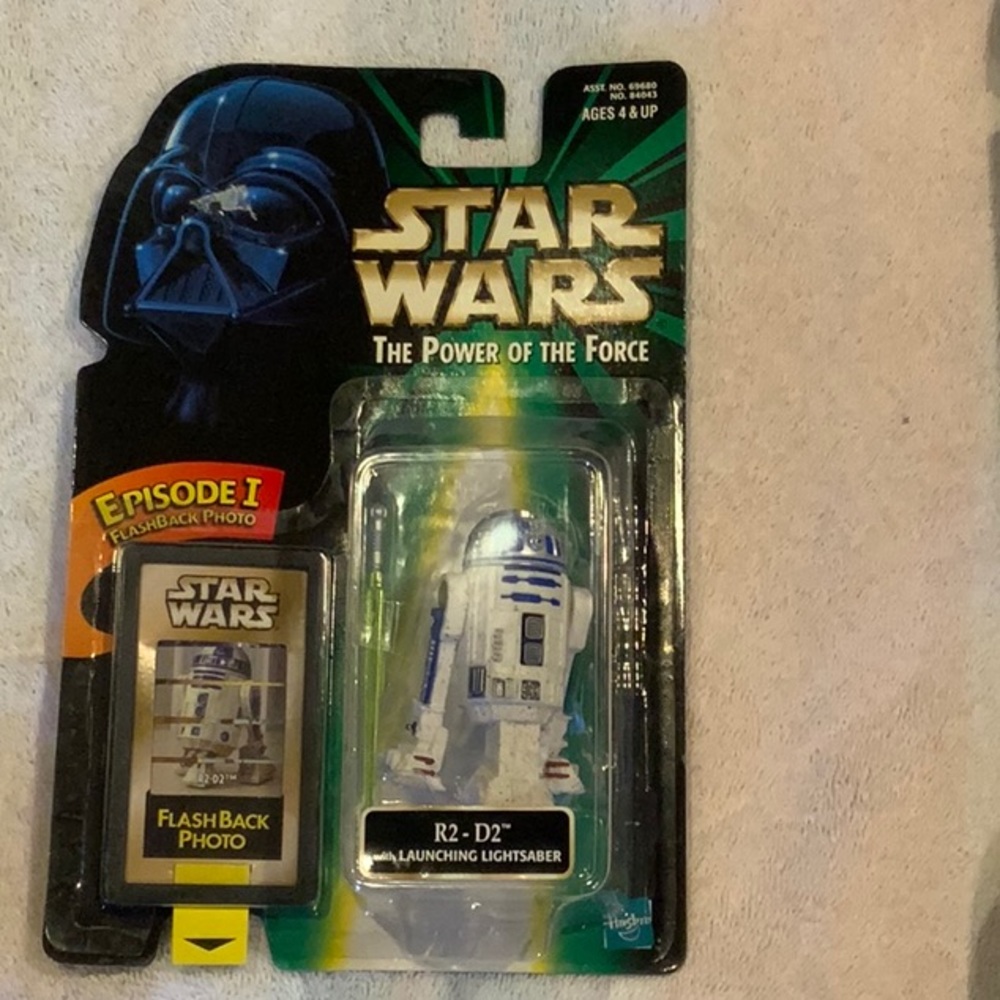 New in box Star Wars 1998 the power of the force R2 D2 figure